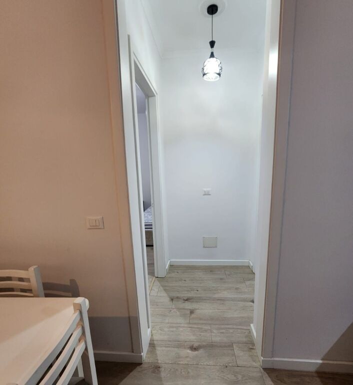 🏡 **JEPET ME QERA SUPER APARTAMENT 2+1 PRANË VALA PARKUT** ✨