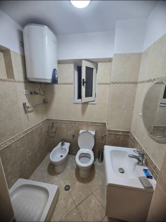 Qera | Apartament 1 + 1 | Rruga e Barrikadave | 650 €/muaj