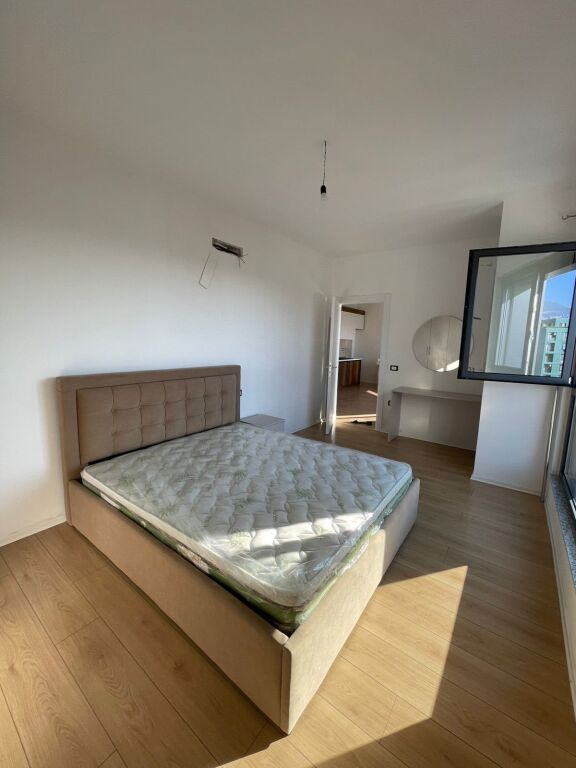 Apartament me qera 1+1- 📍Bulevardi Ri, kompleksi Ndregjoni- 550 mije leke