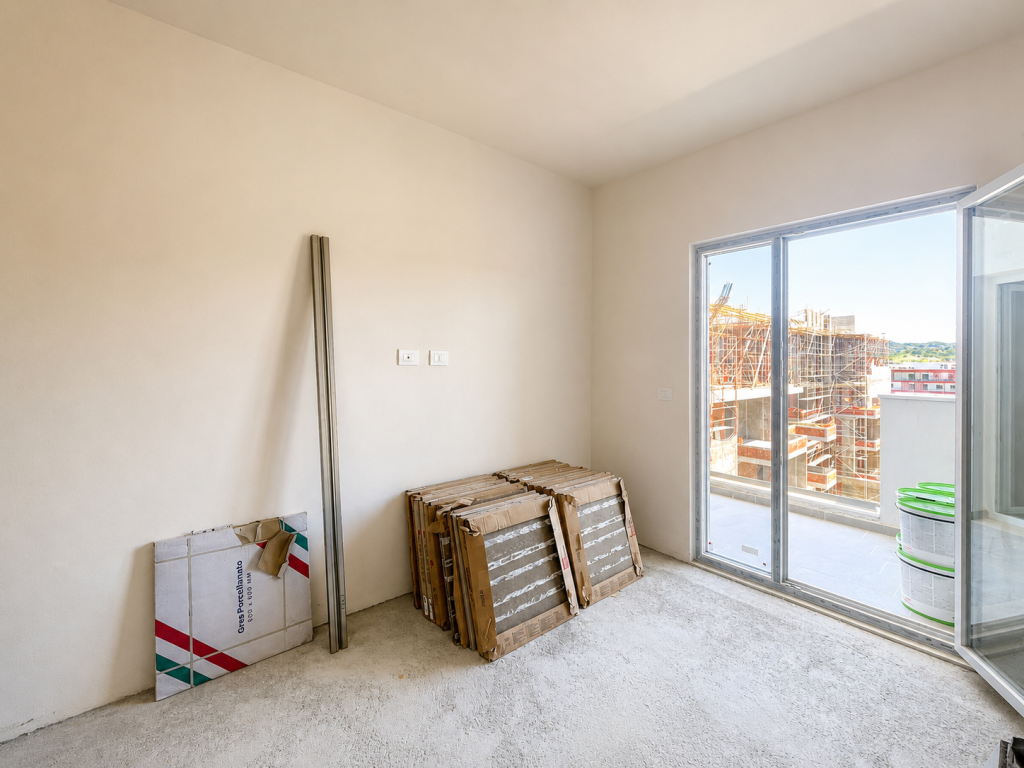Shitet Apartament 1+1 në Golem