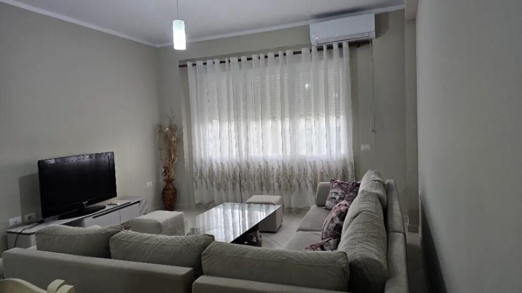 Rent | Apartament 2 + 1 | Kopshti Zoologjik | 650 €/month