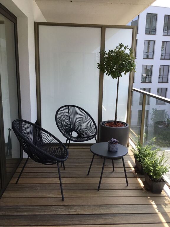 Liqeni i Thate, jepet me qera apartament modern 1+1