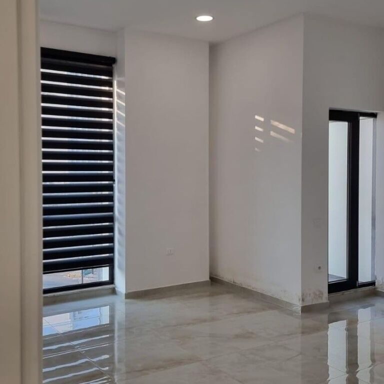 🏢✨ LOCALE COMMERCIALE IN AFFITTO – FARMACIA 10 ✨🏢