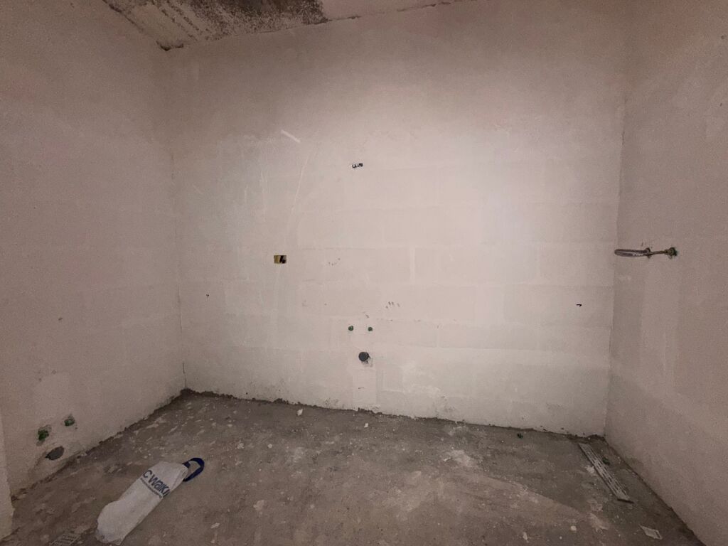 🌊 Shitet Apartament 1+1 📍Golem, Pallatet Alb-Golem