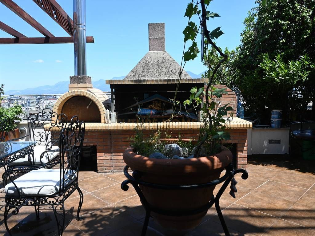 Sale, Penthouse 3+1+3, Kodra e Diellit.