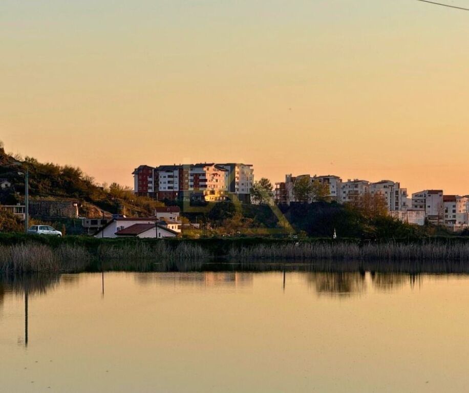 Vendesi in vendita 1+1 – Fresk, Tirana