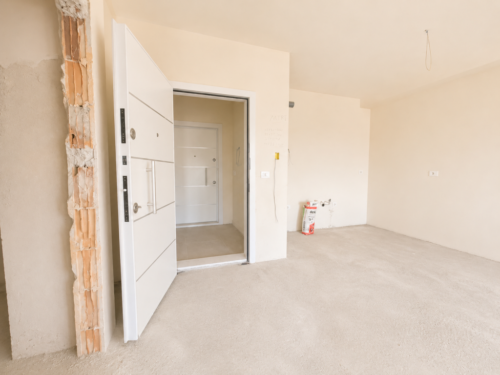 Shitet Apartament 1+1 në Golem