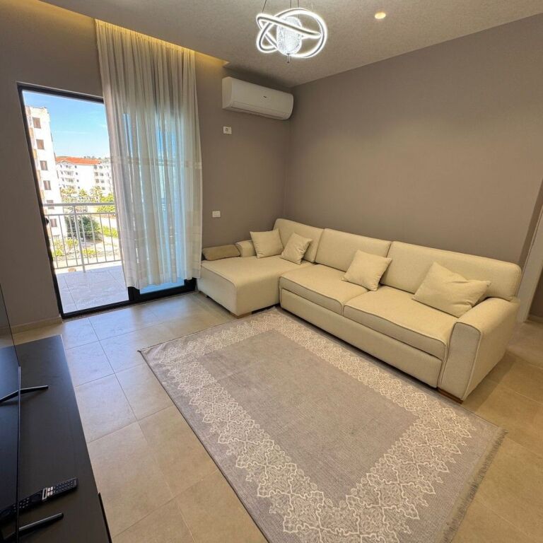 🏡✨ Shitet Apartament 1+1 + Post Parkimi – Golem ✨🏡