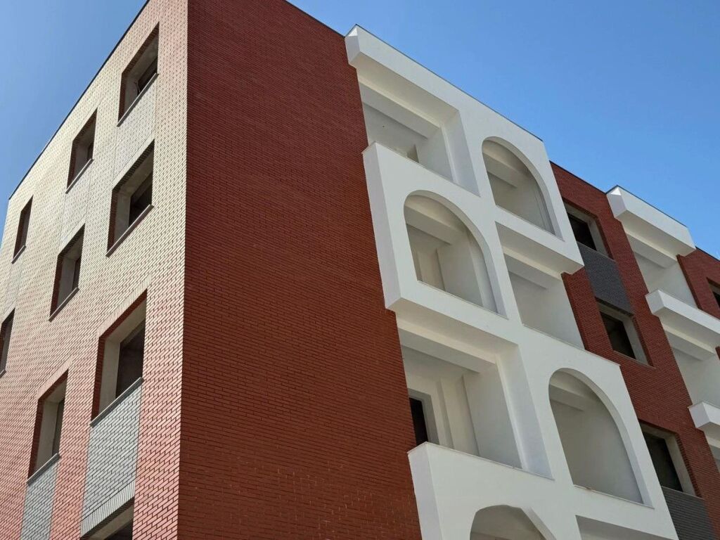 🏡 Shitet Apartament 2+1 – LakeSide Residence, Paskuqan ✨