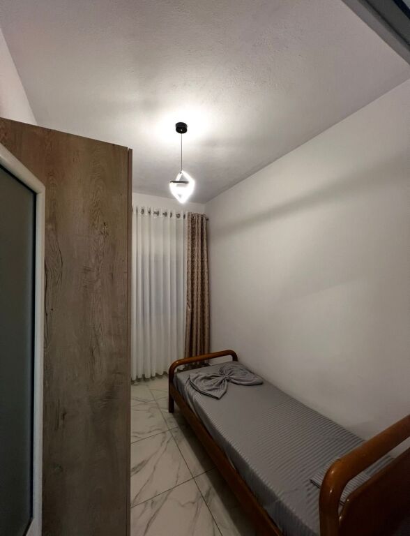 Apartment 2+1. 37000 leke.Siri kodra Street