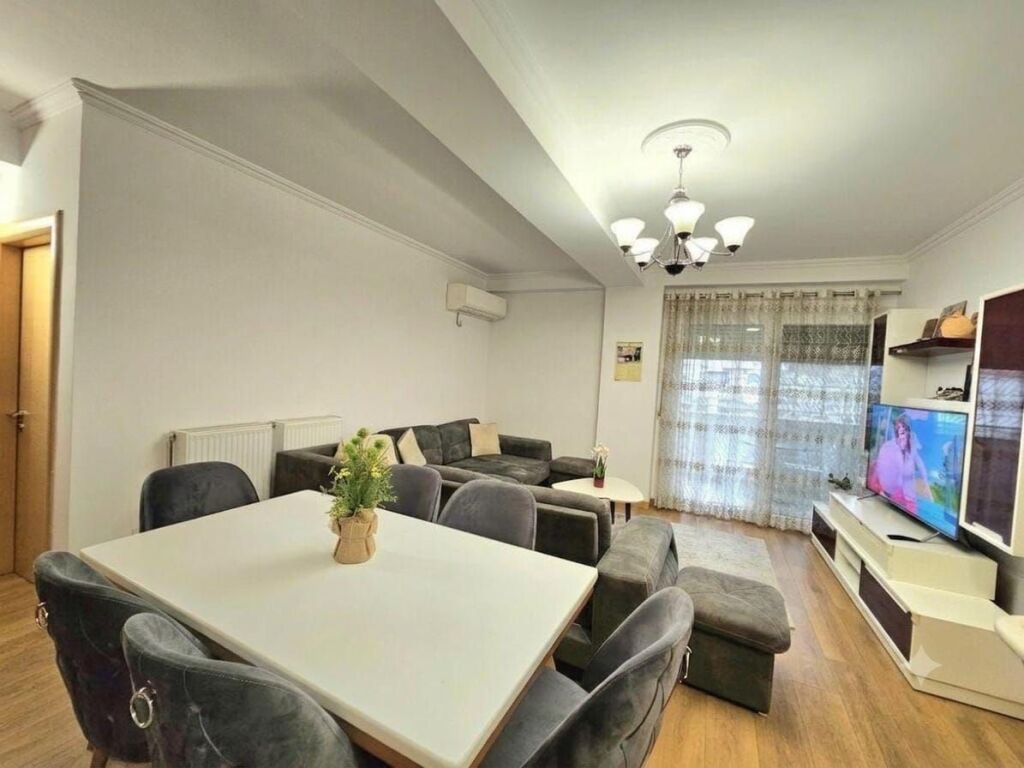 Rent | Apartament 2 + 1 Kopshti Botanik | 700 €/month