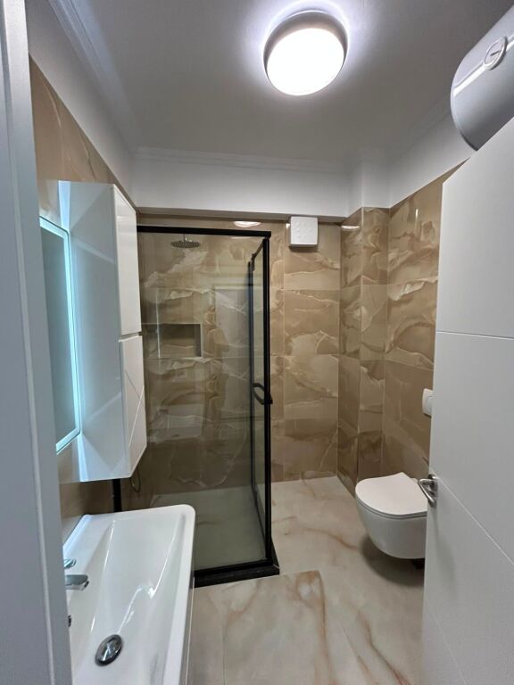 APARTMENT 2+!