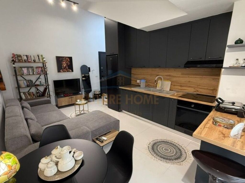 Shitet, Apartament 1+1, Rezidenca Jaho, Fresku, Tirane.