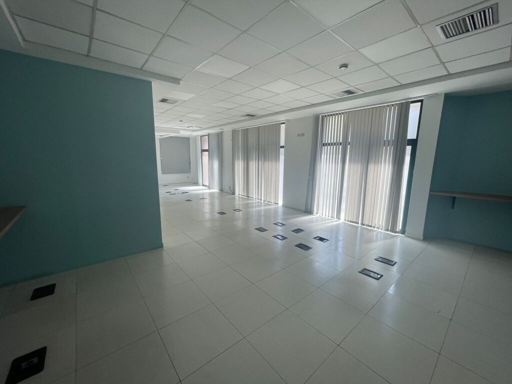 🏢✨ JEPET ME QIRA NJËSI KOMERCIALE PREMIUM PËRBALLË DELIJORGJIT ✨🏢