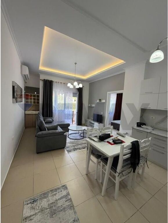 APARTAMENT 1+1 ME QIRA