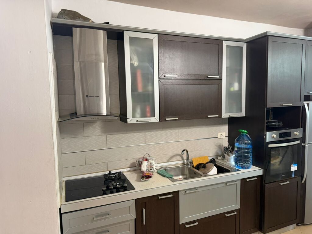 Apartament 1+1 per qera ne Fresk !