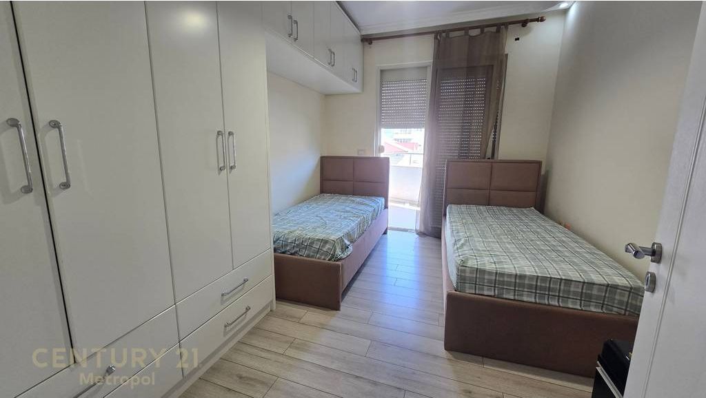 2+1 apartment for sale in Fresk, at the beginning of Dalip Topi street!
