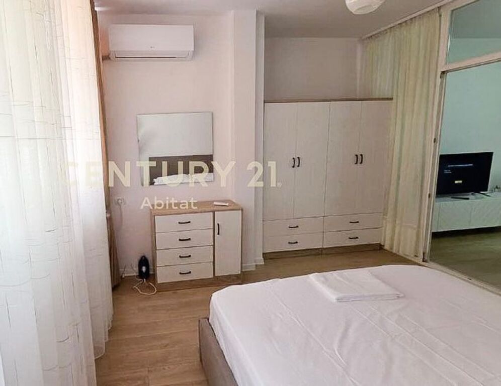 Apartament Modern 1D+1B • Vilat Gjermane • Larese &amp; Tharese