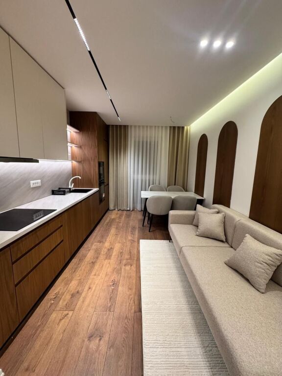 Apartament 2+1 + 🅿️me qira ne Xhamllik