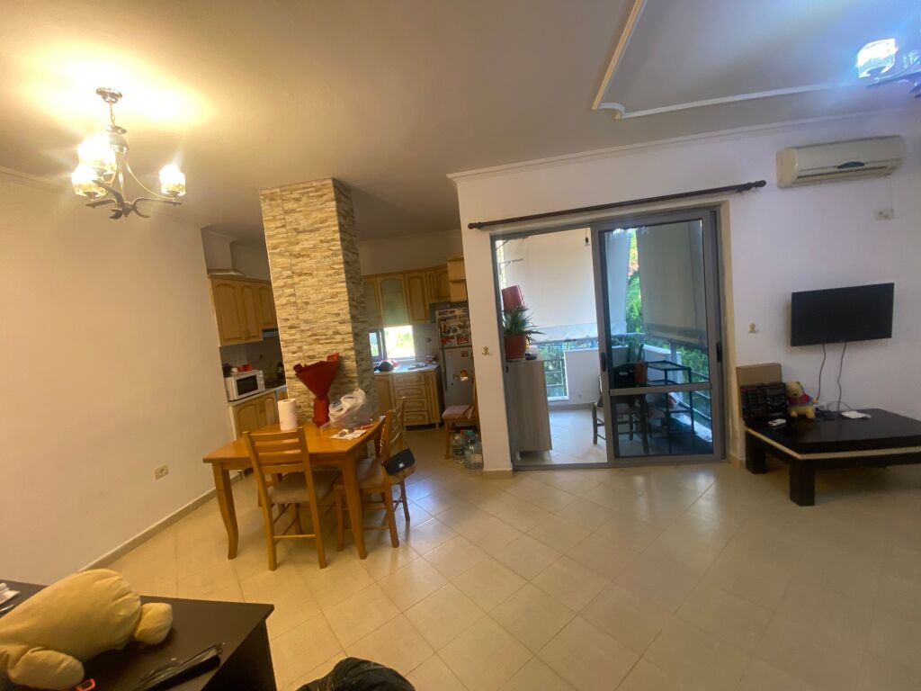 Apartament 1+1 per qera Ne Fresk !