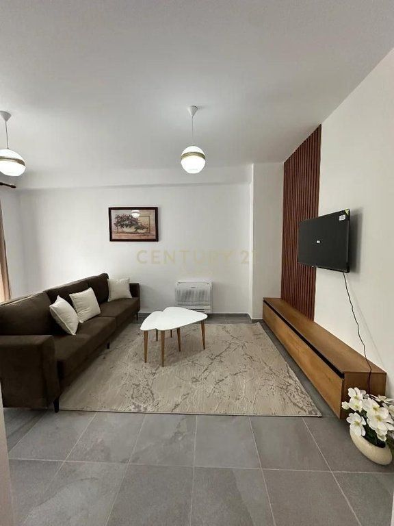 Affittiamo appartamento 1+1 a Laprake