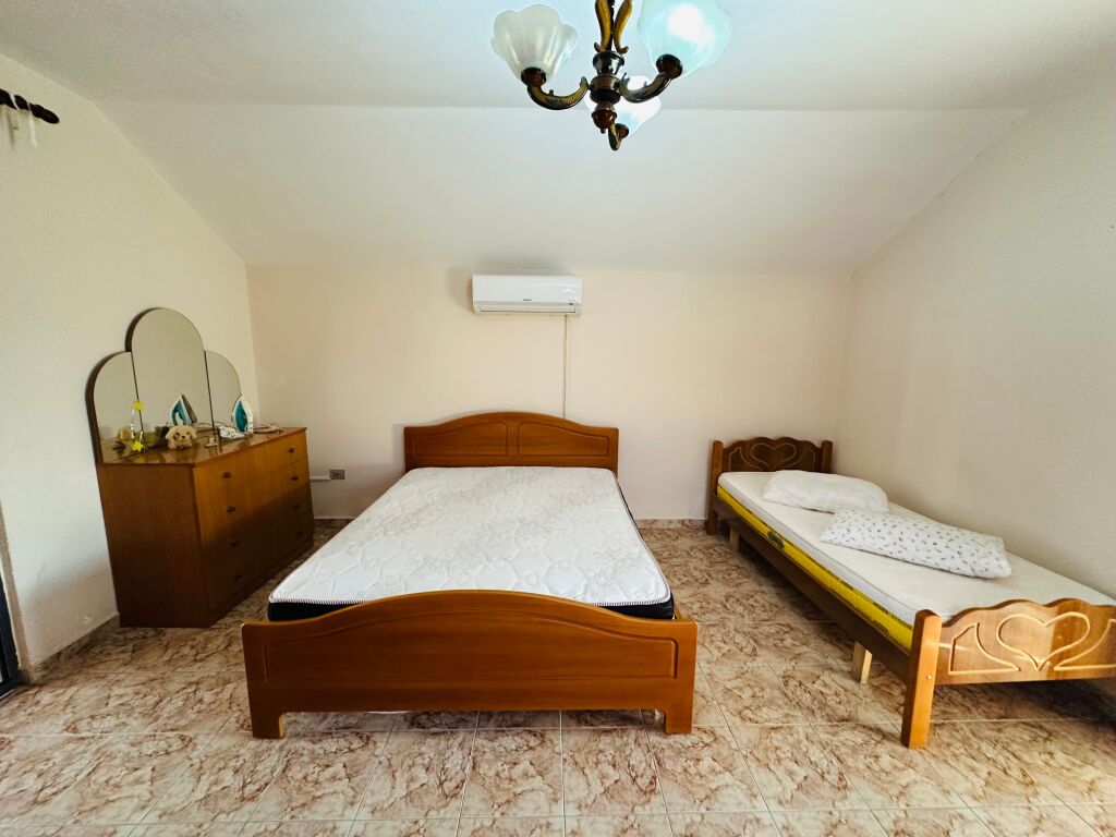 Jepet Me Qera Apartament 1+1+1 Post Parkimi + 1 Ballkon