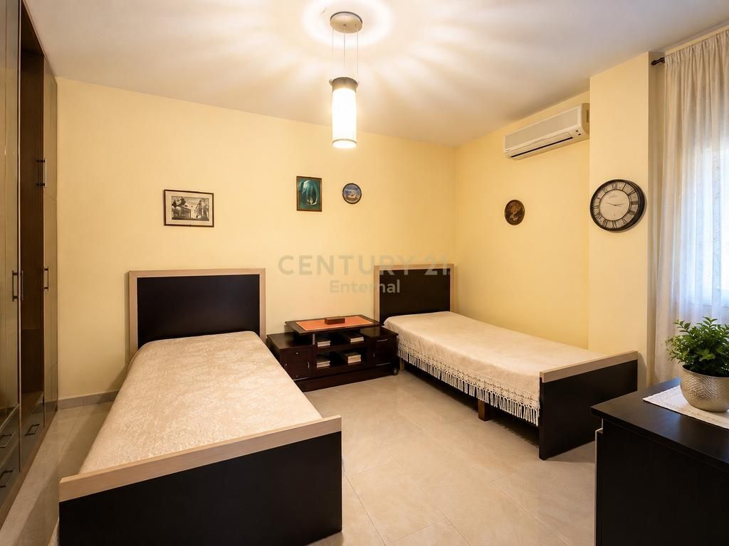 Rruga e Elbasanit - Shitet 3+1+2 + Post Parkimi 320,000€ | 125 m² 320,000 €