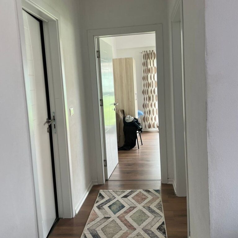 🏡 Shitet Apartament Modern 2+1+2 – Bengas, pranë Rrethit të Klanit ✨