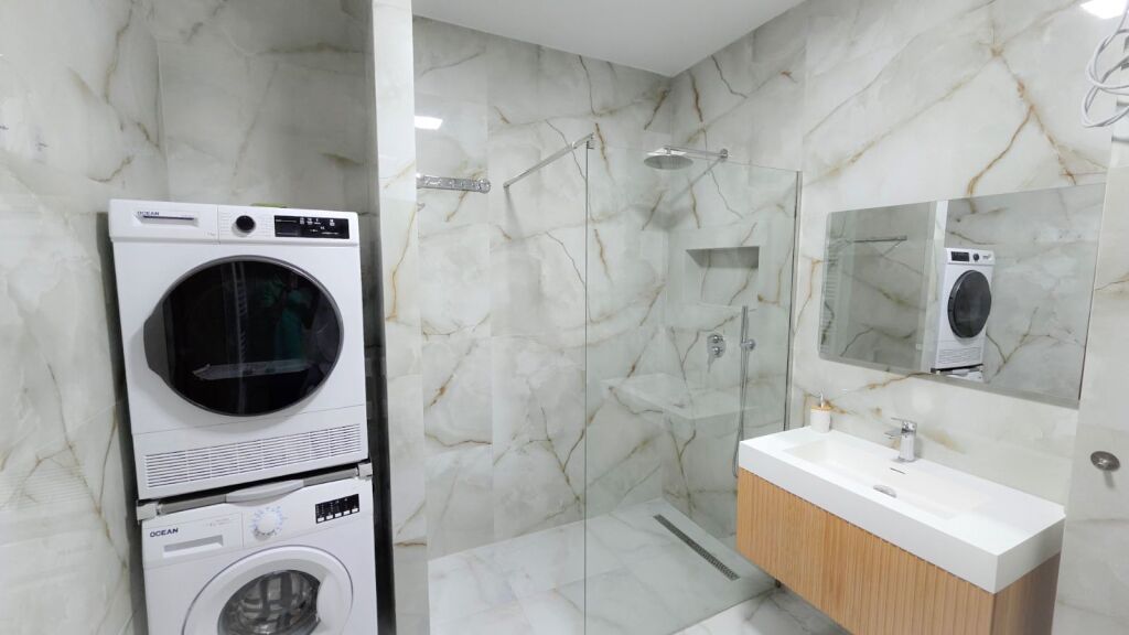 Apartament Modern 1D+1B • Vilat Gjermane • Larese &amp; Tharese