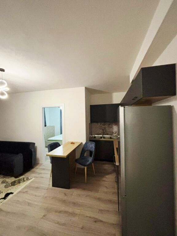 1+1, molla complex price 450 thousand lek