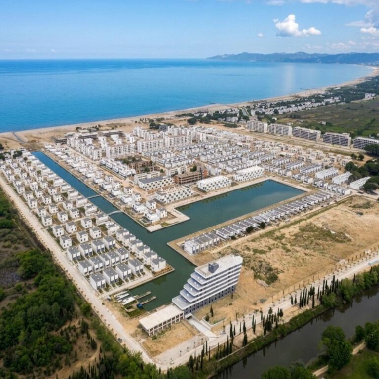🏡 Duplex 2+1 me Oborr & Parkim – Turquoise Marina, Gjiri i Lalzit (Hamallaj) 🌊✨