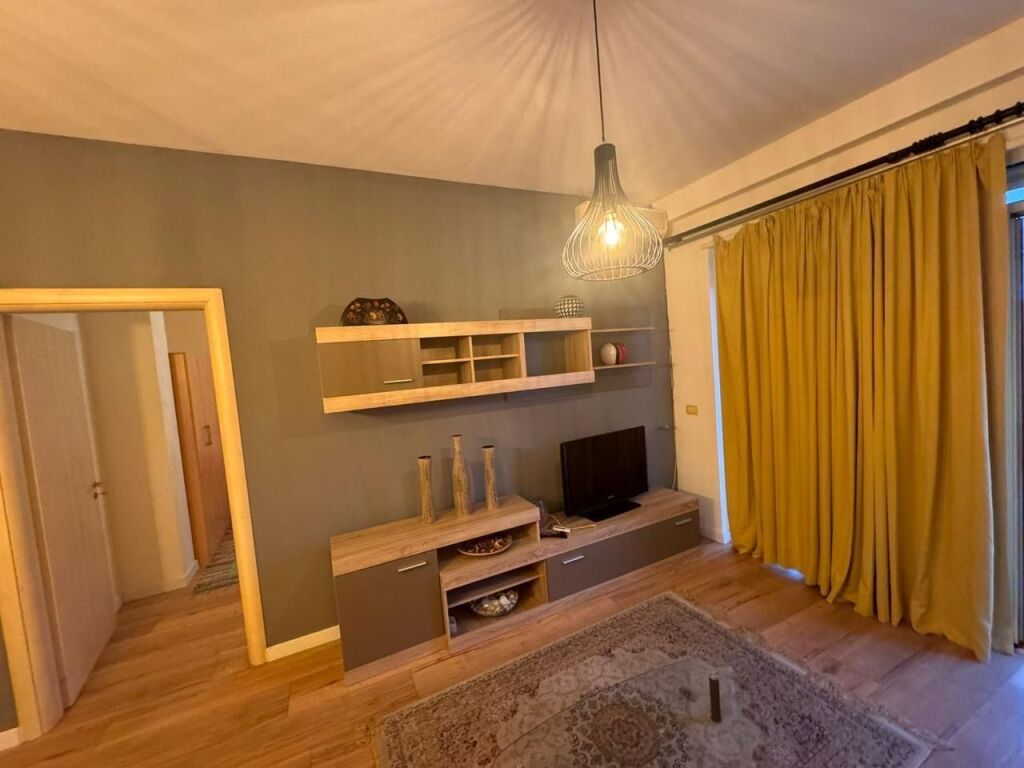 Affittasi 1+1 Lago Secco 550€