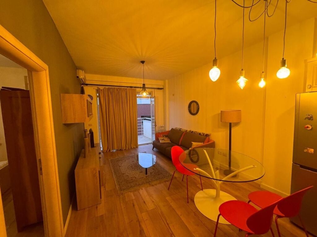 Affittasi 1+1 Lago Secco 550€