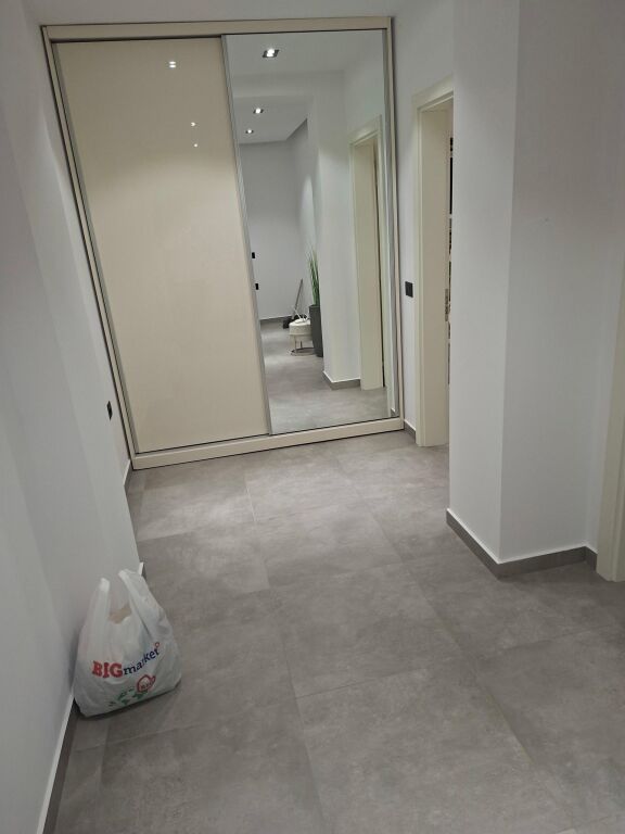 Rent | Apartament 1 + 1 | Komuna e Parisit | 750 €/month