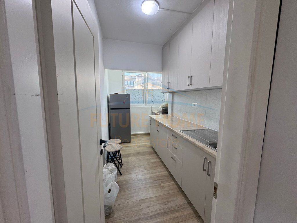 Shitet, Apartament 1+1, Bulevardi Bajram Curri