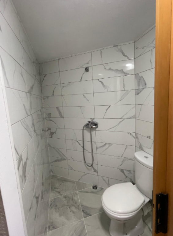 🏡 FOR SALE DUPLEX – DRY LAKE