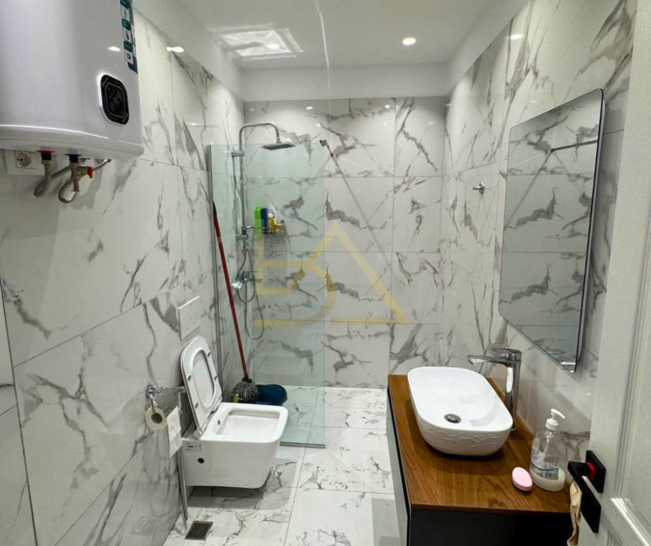 Shitet Apartament 1+1 + Post Parkimi – Golem