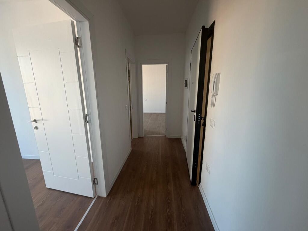 Apartament 2+1 me qira Myslym Shyri