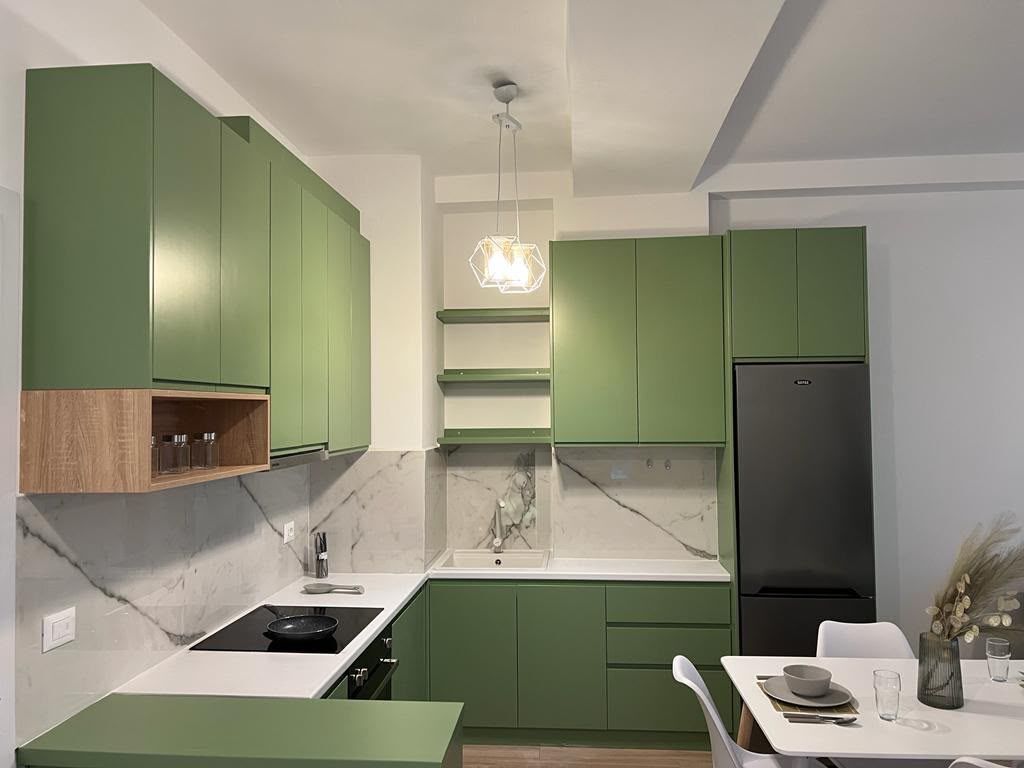 Apartament me qera 1+1 Tek 21 dhjetori