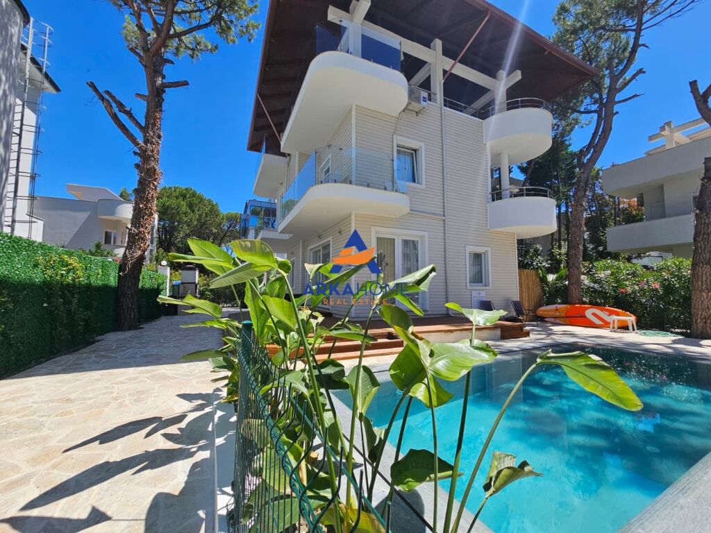 SHITET VILE 2 KATESHE "DURRES, SHKEMBI I KAVAJES" 1.300.000 EURO