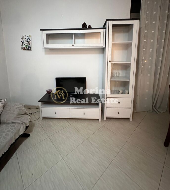 Rent | Apartament 1 + 1 | Rruga e Dibrës | 450 €/month
