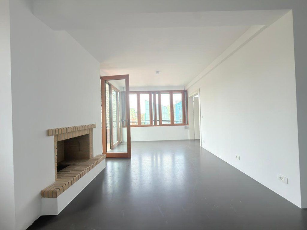 Apartament 1+1 për Shitje në Bllok! TERRA143402