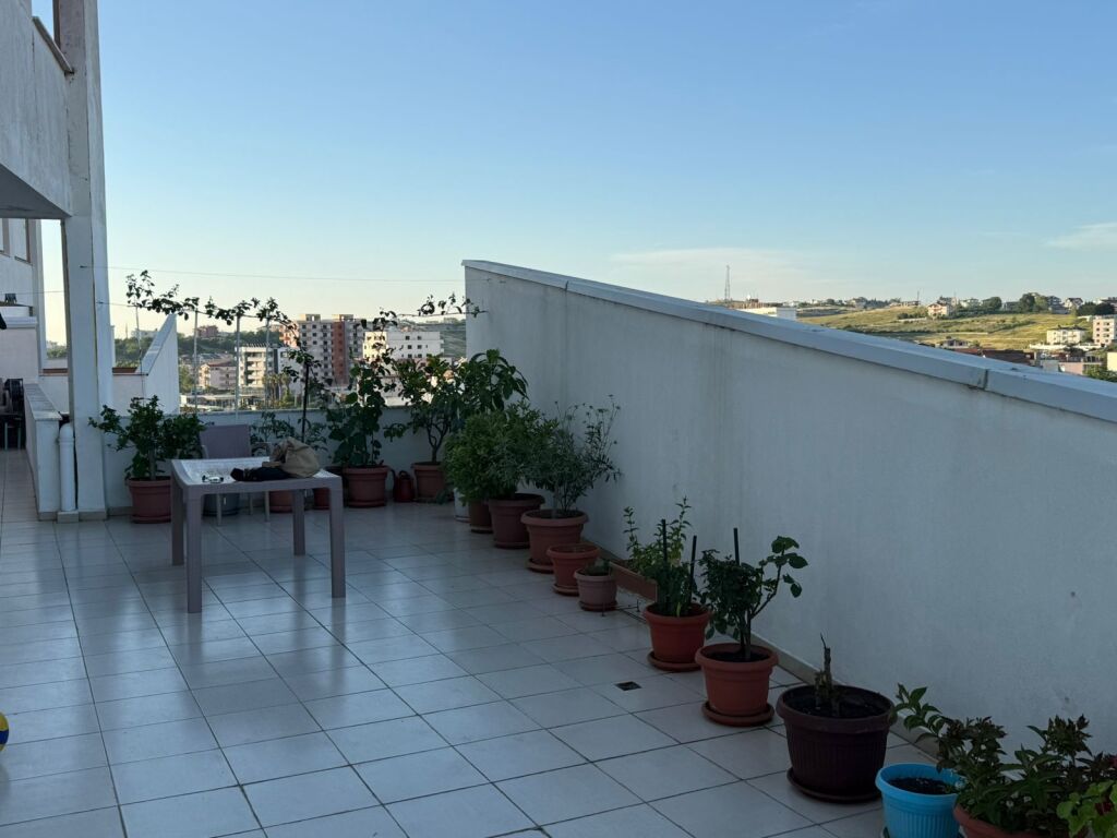 SHITET APARTAMENT 3+1, NE PLEPA!