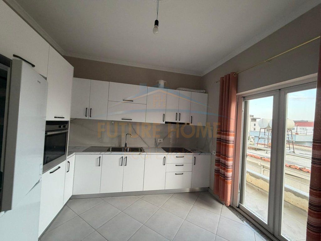 Rent, Private House 3+1, Ish Këneta, Durrës