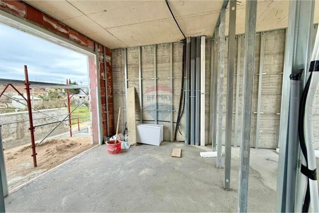Apartment 1+1 for sale in Fark