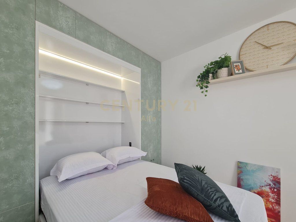 STUDIO APARTMENT FOR SALE INVESTED NEAR WILLSON SQUARE- IDEAL INVESTMENT OPPORTUNITY