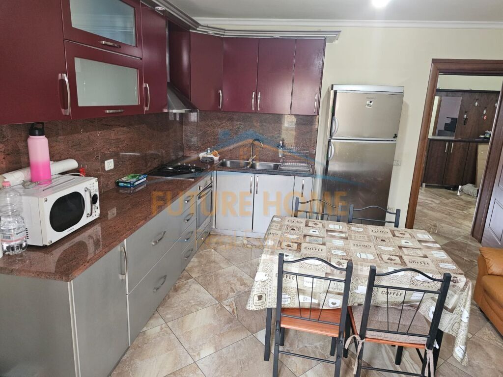 Qera, Apartament 2+1,Bulevardi Kryesor,Durrës