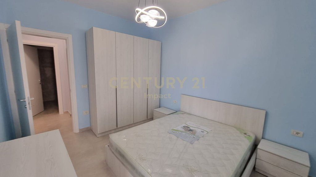 JAPIM ME QIRA APARTAMENT 1+1 I MOBILUAR RRUGA 5 MAJI!