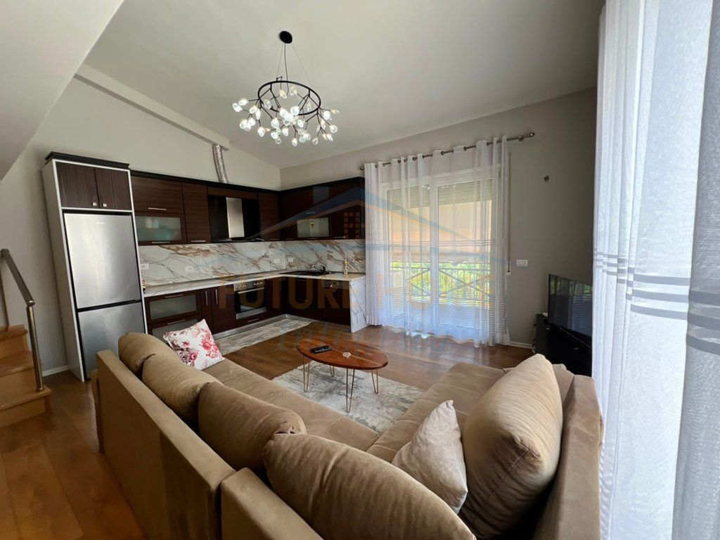 Rent, Duplex 2+1+Veranda, Selitë, Tirana.