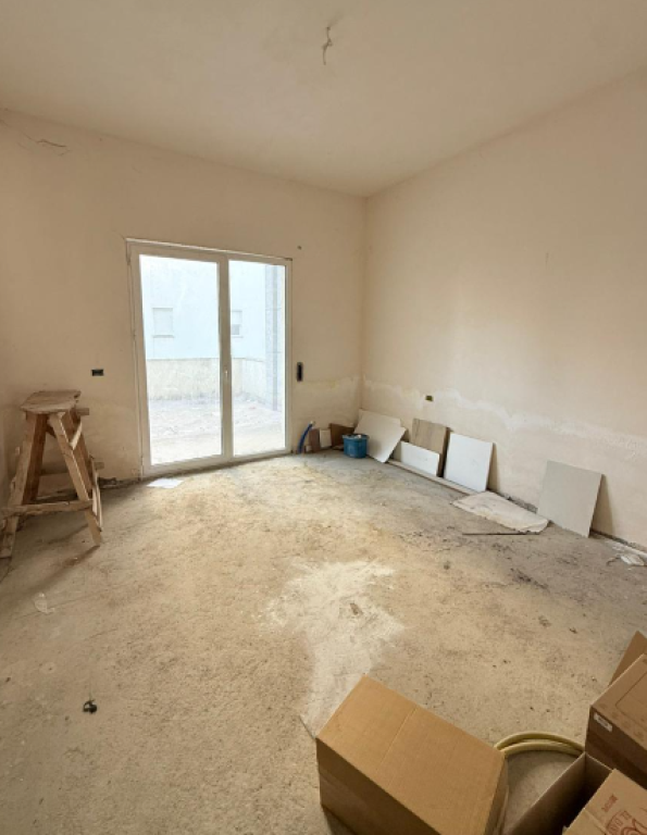 FOR SALE 3+1 APARTMENT WITH VERANDA – MATEO COMPLEX, ZOOLOGICAL GARDEN